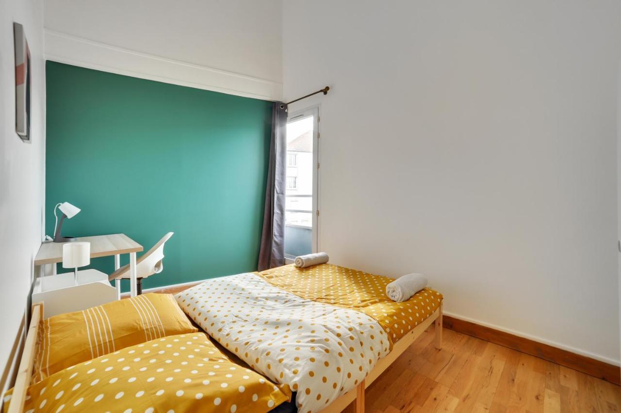 Chic And Spacious Apart With Parking Pierrefitte-sur-Seine Exterior foto